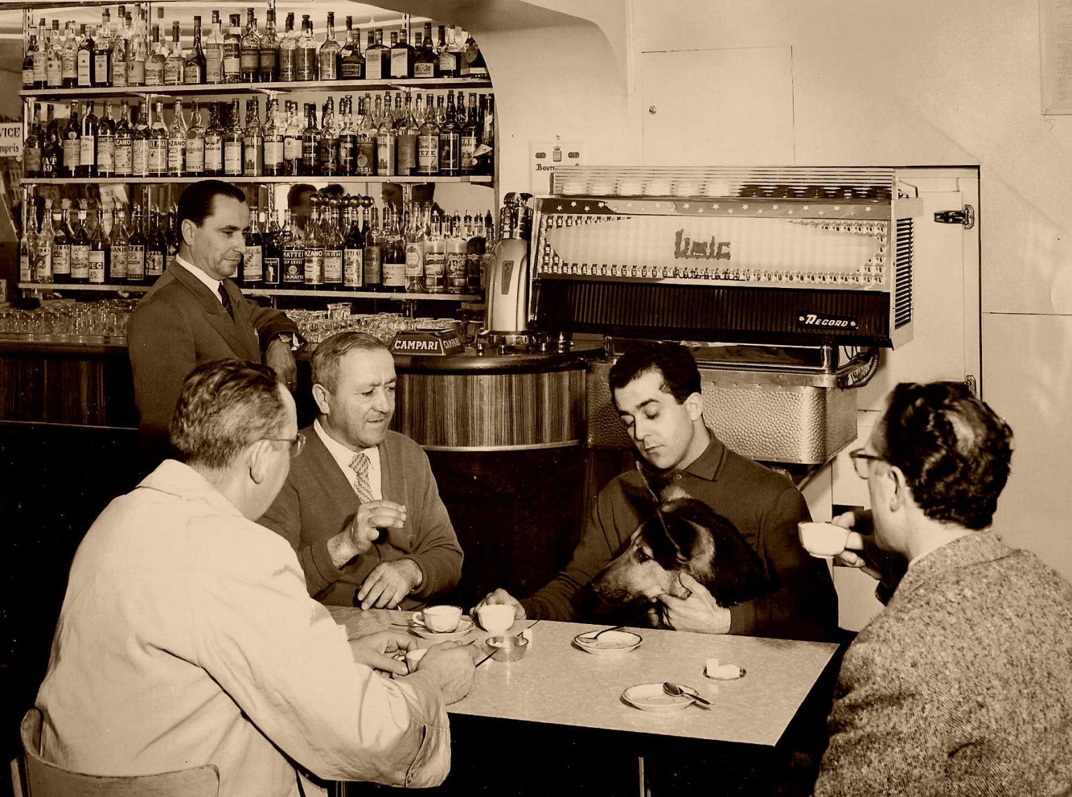 1960-Record-1536x1143